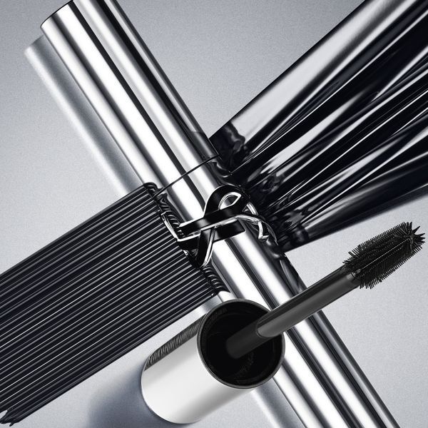 Туш для вій подовжувальна та підкручувальна Yves Saint Laurent Lash Latex Lengthening & Lift Sculpting Mascara №1 Black Sculpted black Відтінок 1 фото